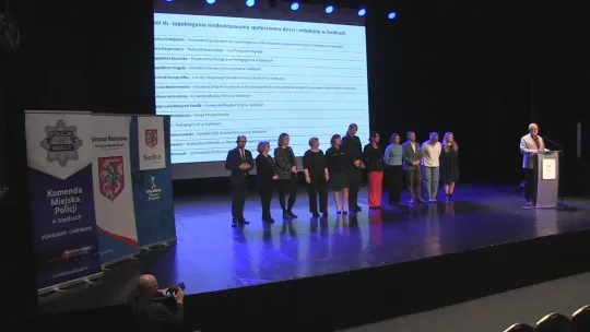 Konferencja o pracy z młodzieżą zagrożoną niedostosowaniem społecznym