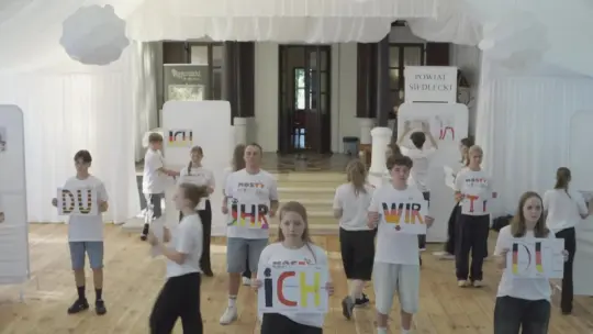 Międzynarodowe Warsztaty Artystyczne "Budujemy MOSTY"