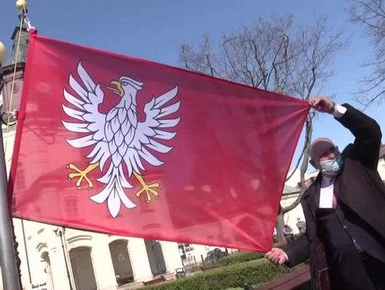2 maja - Dzień Flagi