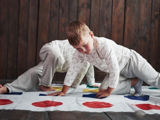 Chcesz wspierać dzieci w rozwoju? Postaw na kurs integracji sensorycznej