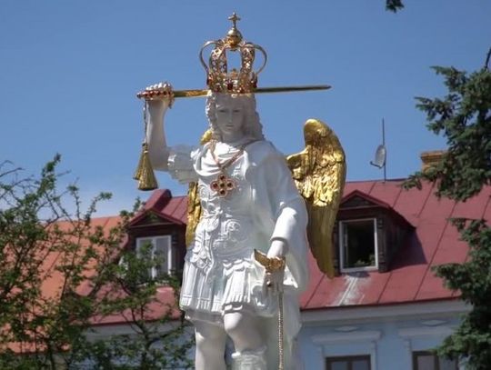 Figura św. Michała nawiedziła Białą Podlaską