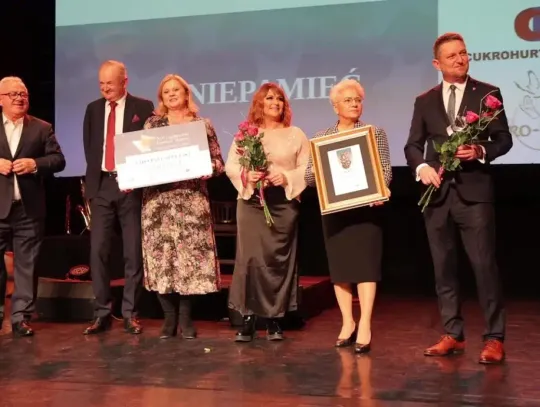 Gala finałowa XIII Festiwalu Teatrów "Sztuka plus Komercja"