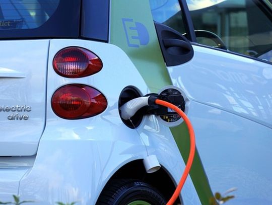 Jak i gdzie można naładować samochód elektryczny?