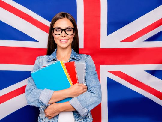 Kiedy potrzebne jest tłumaczenie przysięgłe, a kiedy wystarczy zwykłe?