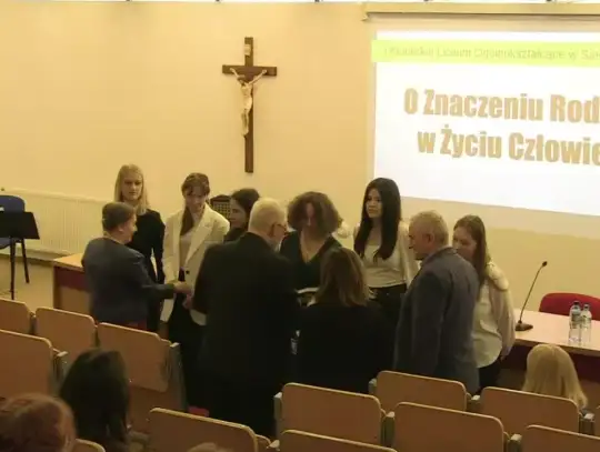 Konferencja podsumowująca projekt "O znaczeniu rodziny w życiu człowieka" w I KLO w Siedlcach