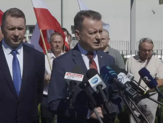 Konferencja prasowa Przemysława Czarnka i Mariusza Błaszczaka w Siedlcach