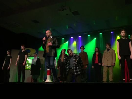 Koniec PRL opowiedziany piosenką