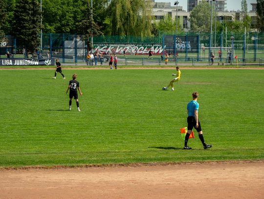 Norma i przepisy dotyczące piłkochwytów