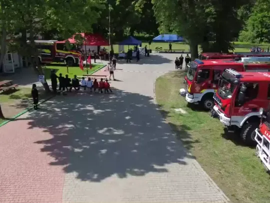 Nowoczesny wóz strażacki trafił do OSP Broszków