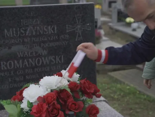 Po raz 22. uporządkowali groby