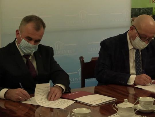 Podpisanie umowy o współpracy UPH i Rolnik 