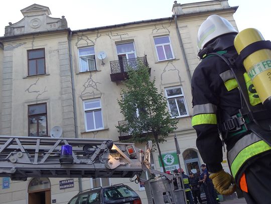 Pożar kamienicy na ul.3 Maja