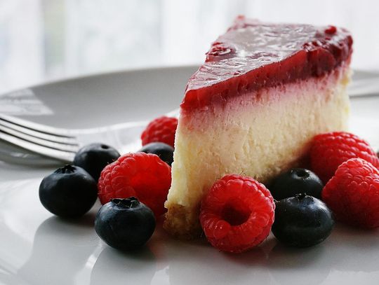 Przepisy na fit desery bez pieczenia