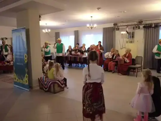 Raz na ludowo w Przyworach
