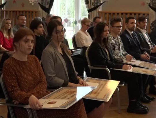 Samorządowa kasa dla najlepszych