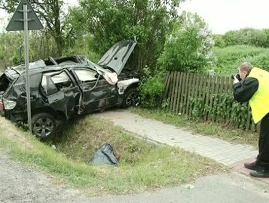 Śmiertelne dachowanie BMWX5 (AKTUALIZACJA)