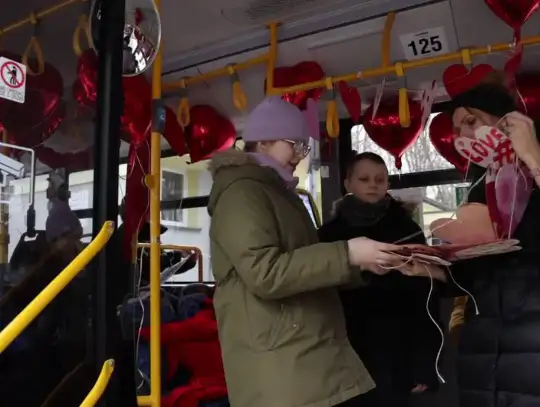 Walentynkowy autobus