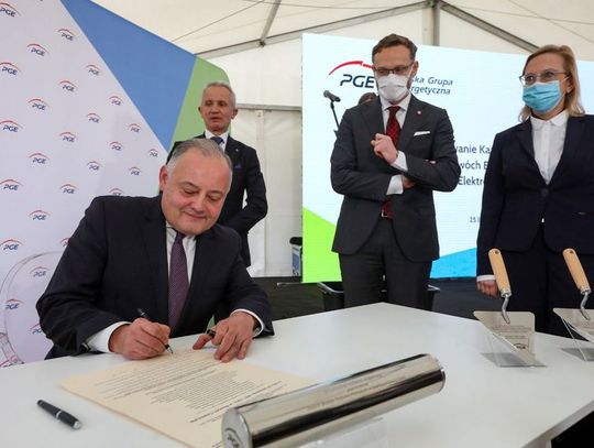 Wmurowanie kamienia węgielnego pod budowę bloków gazowych PGE przy Elektrowni Dolna Odra
