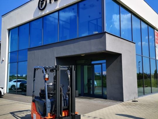 Wynajem Wózków Widłowych: Idealne Rozwiązanie dla Małych Firm