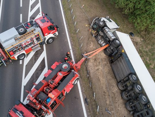 Wypadek na DK2 osobówka zderzyła się z ciężarówką (VIDEO)