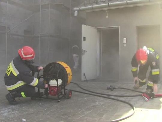Zaprószenie ognia przy ul. Sądowej w Siedlcach.