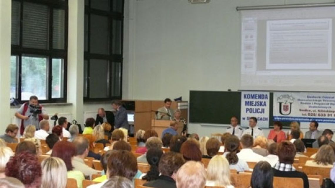 Konferencja pt. Społeczny wymiar uzależnień / NASZ PATRONAT