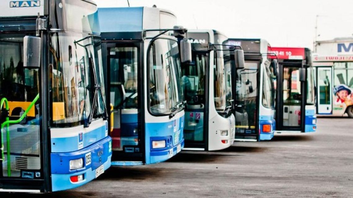 Wakacyjny rozkład jazdy autobusów Wakacyjny rozkład jazdy autobusów